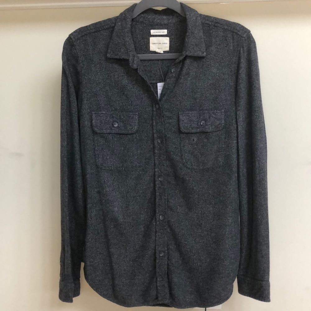 NWT American Eagle Gray Button Down Shirt - Picture 1 of 6